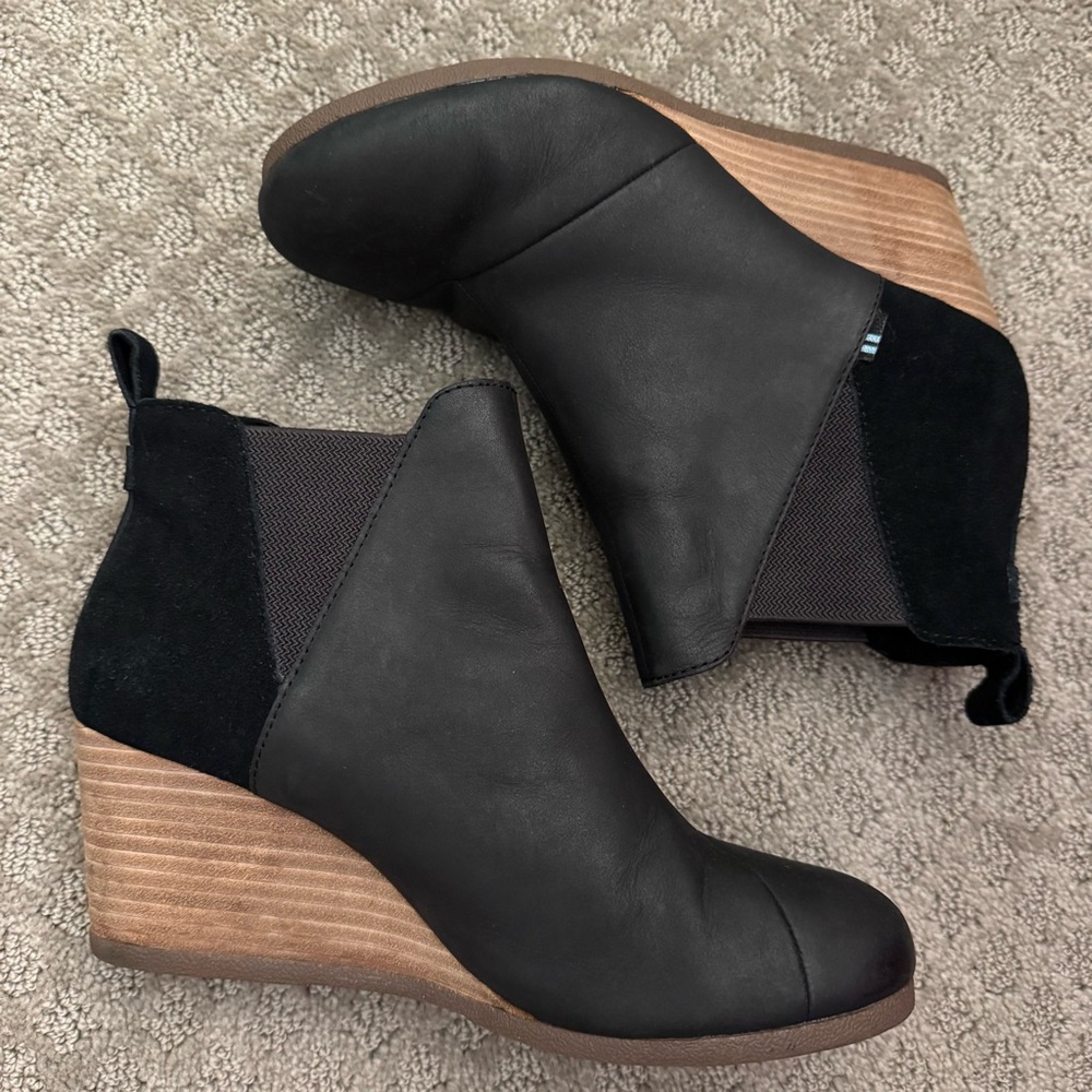 Tom’s Black Wedge Ankle Boots